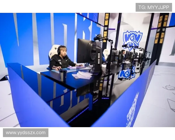 RNG在大师赛中的团队配合分析与表现评估